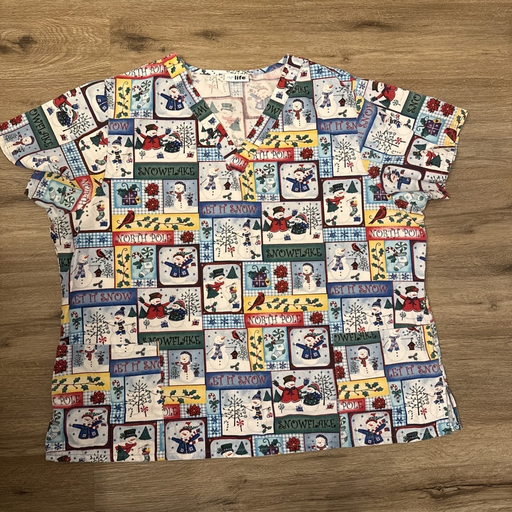 Ladies Xl Christmas Scrub Top